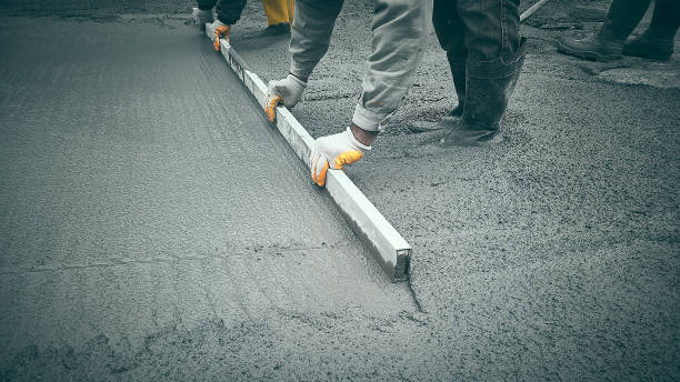 Best Commercial Concrete Contractor  in Helena Flats, MT